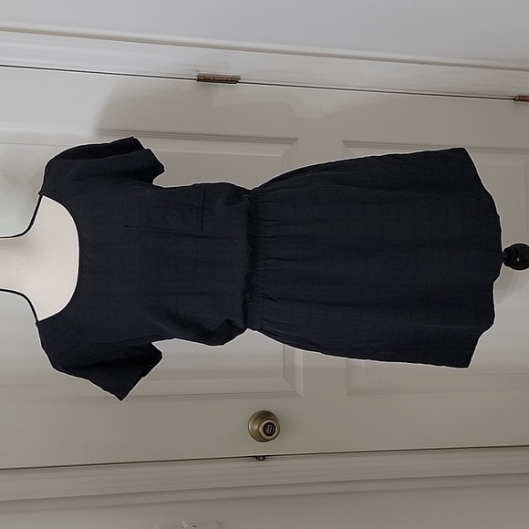 Broadway & Broome Size 4 Black 100% Silk Dress, Elastic Waist, Short Sleeve, EUC - Picture 1 of 13
